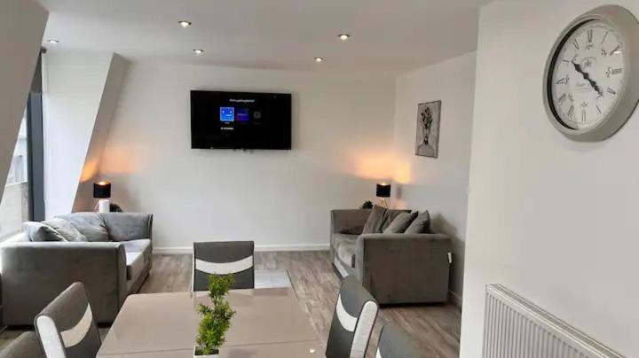 Monthly Stays Liverpool Exterior foto